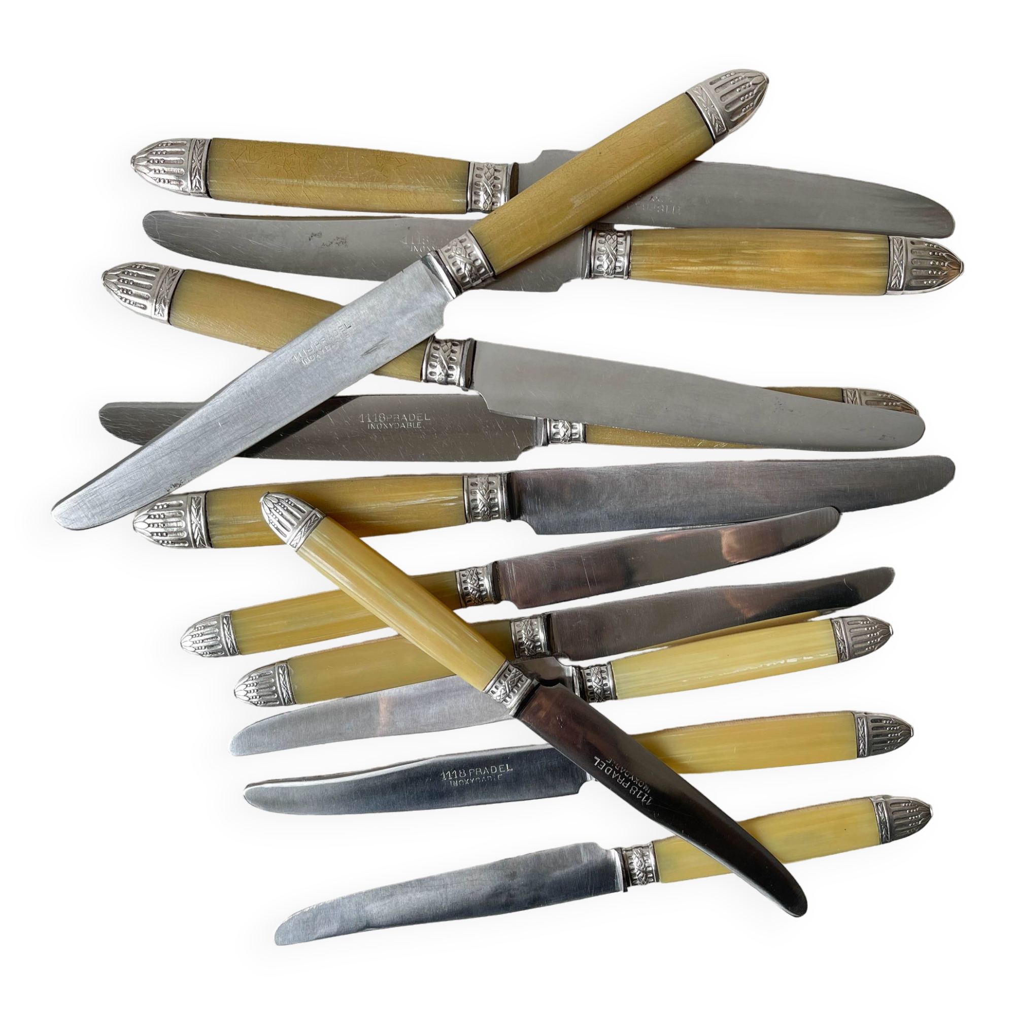 12 couteaux vintage bakélite Inox Pradel