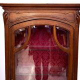 Vitrine Art Nouveau, France, ca. 1910.