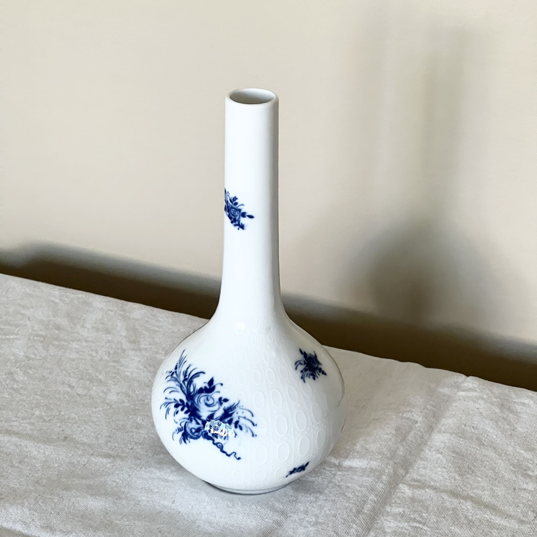 Rosenthal studio line, white and blue mid century porcelain vase, flowers decor by bjorn wiinblad,