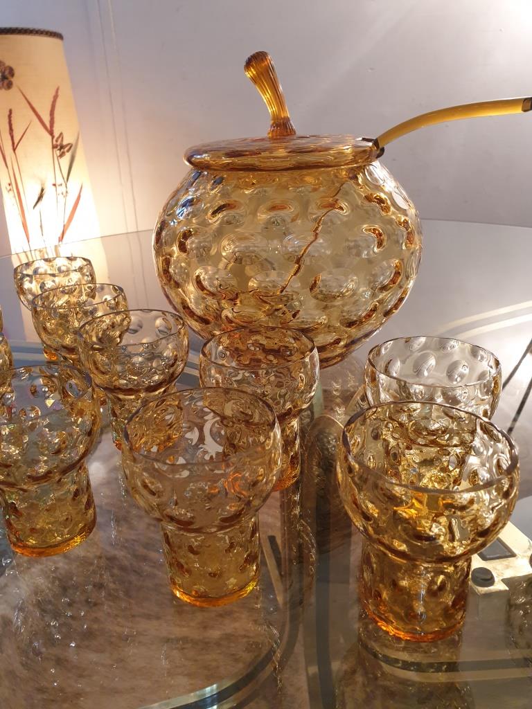 Vintage cocktail service