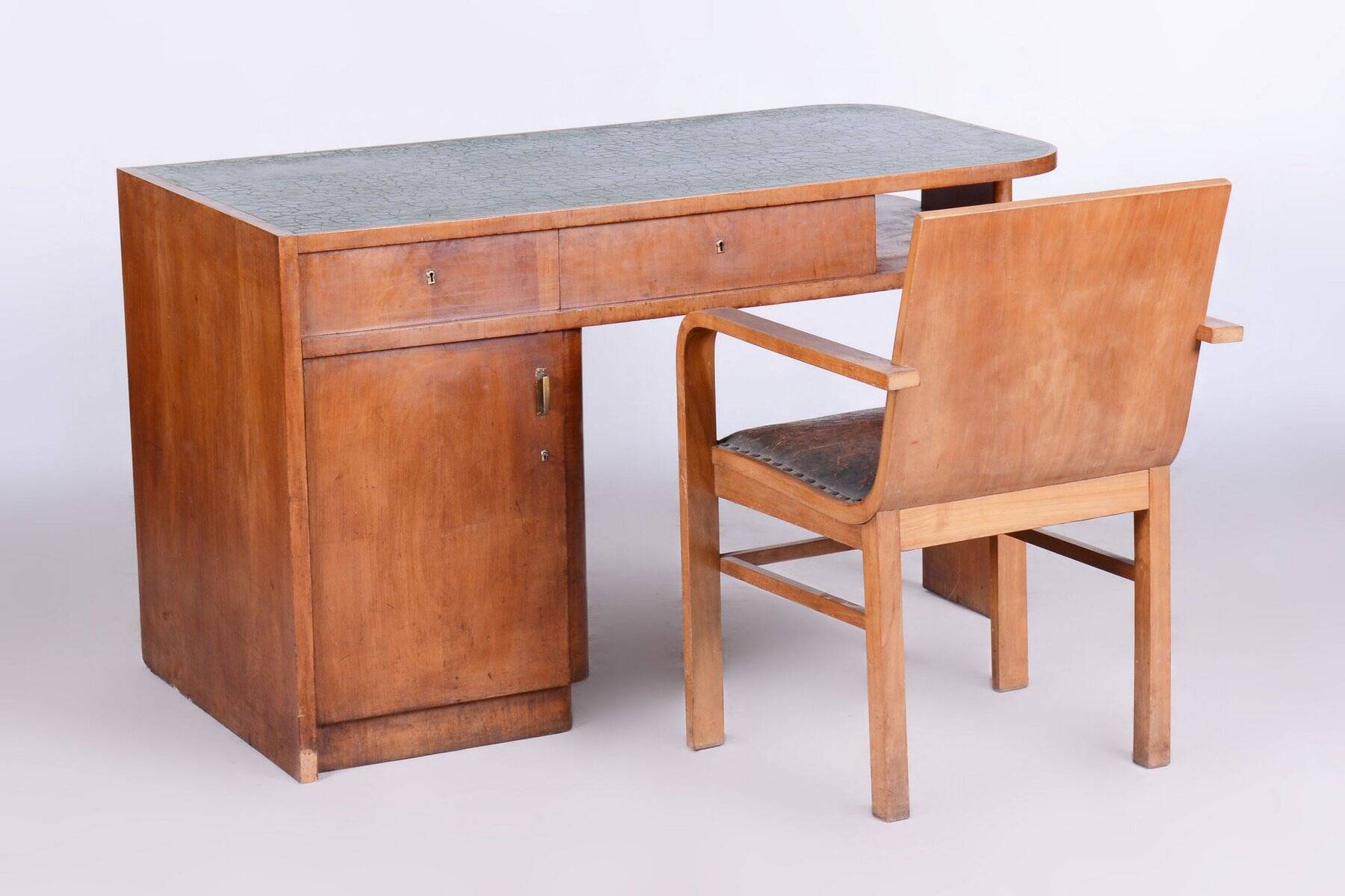 Czech Art Deco Cherry Writing Desk attributed to J. Halabala for Up Zavody, 1930s