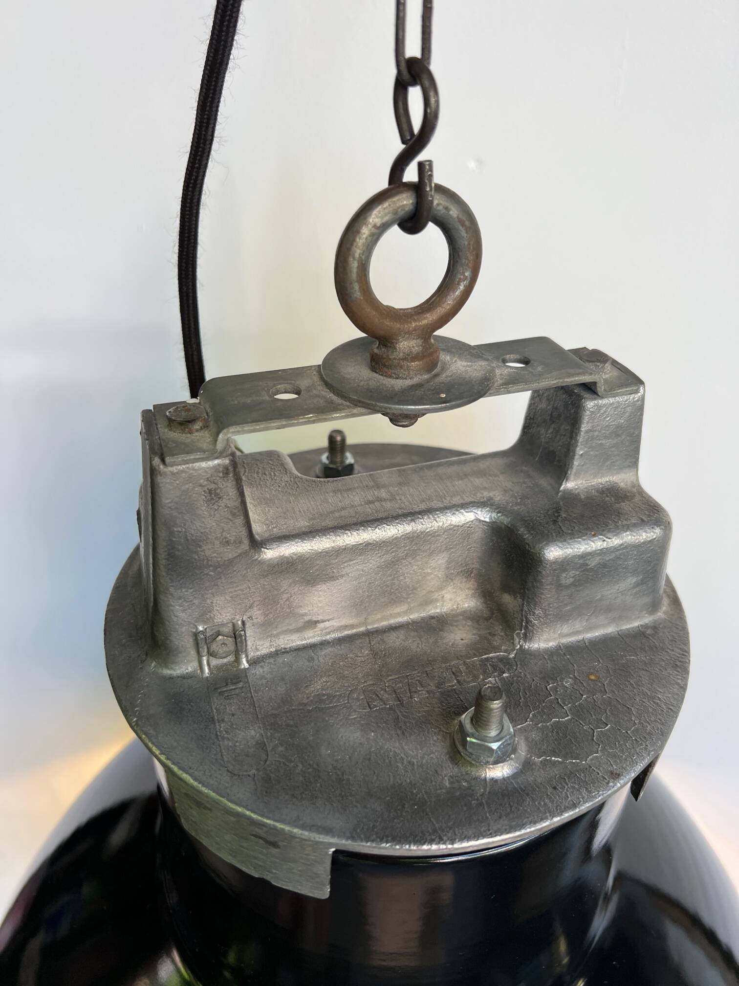 Suspension industrielle ø 50 cm mazda 1960 email noir