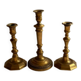 Ensemble de 3 bougeoirs en bronze et laiton XIXe siècle