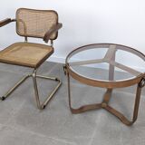 Table basse en laiton et cuir surpiqué