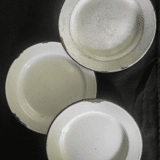 White plates in enamelled sheet metal