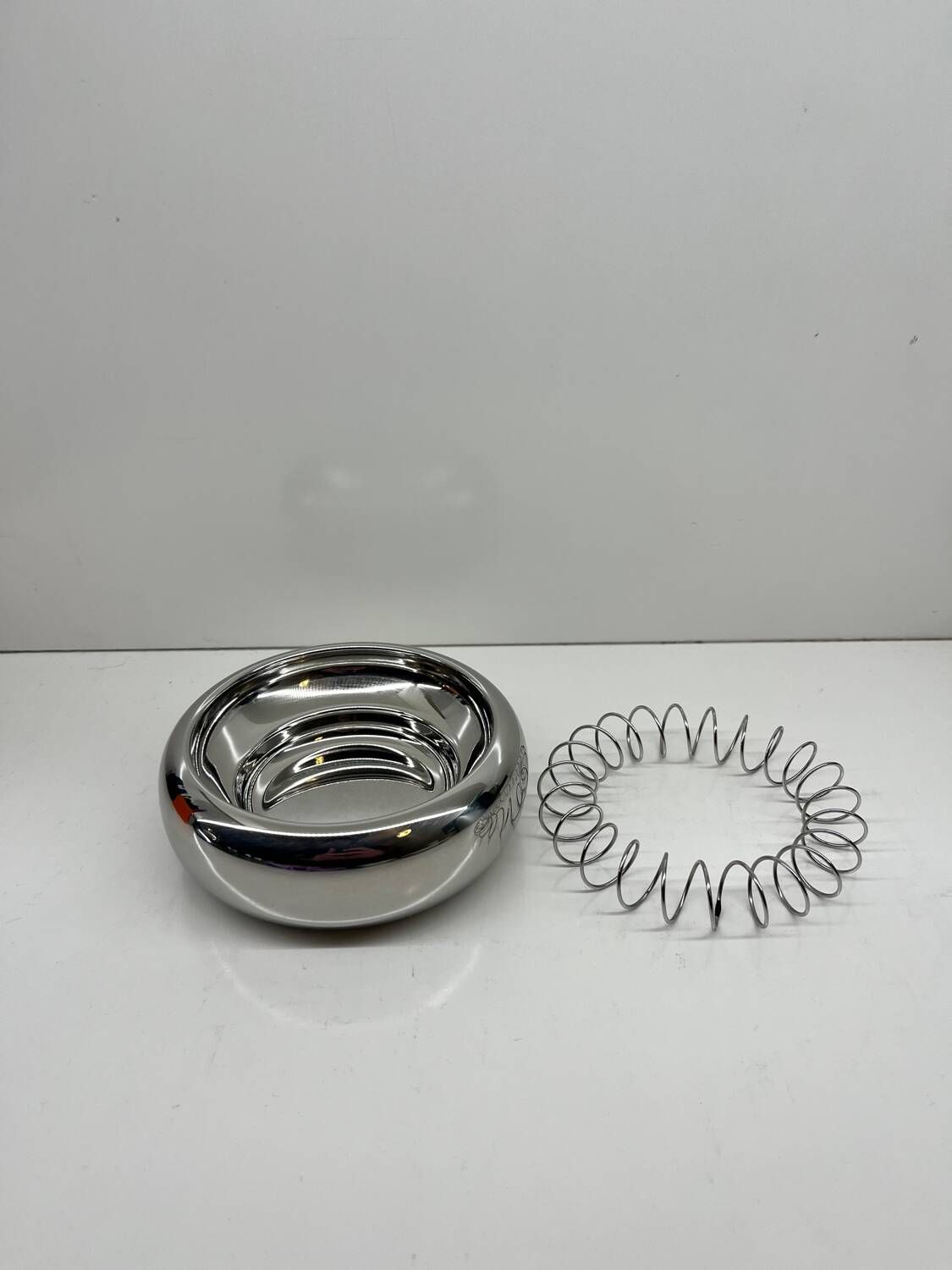 Alessi – Spiral Ø12 cm – Achille Castiglioni – Ashtray – Polished stainless steel