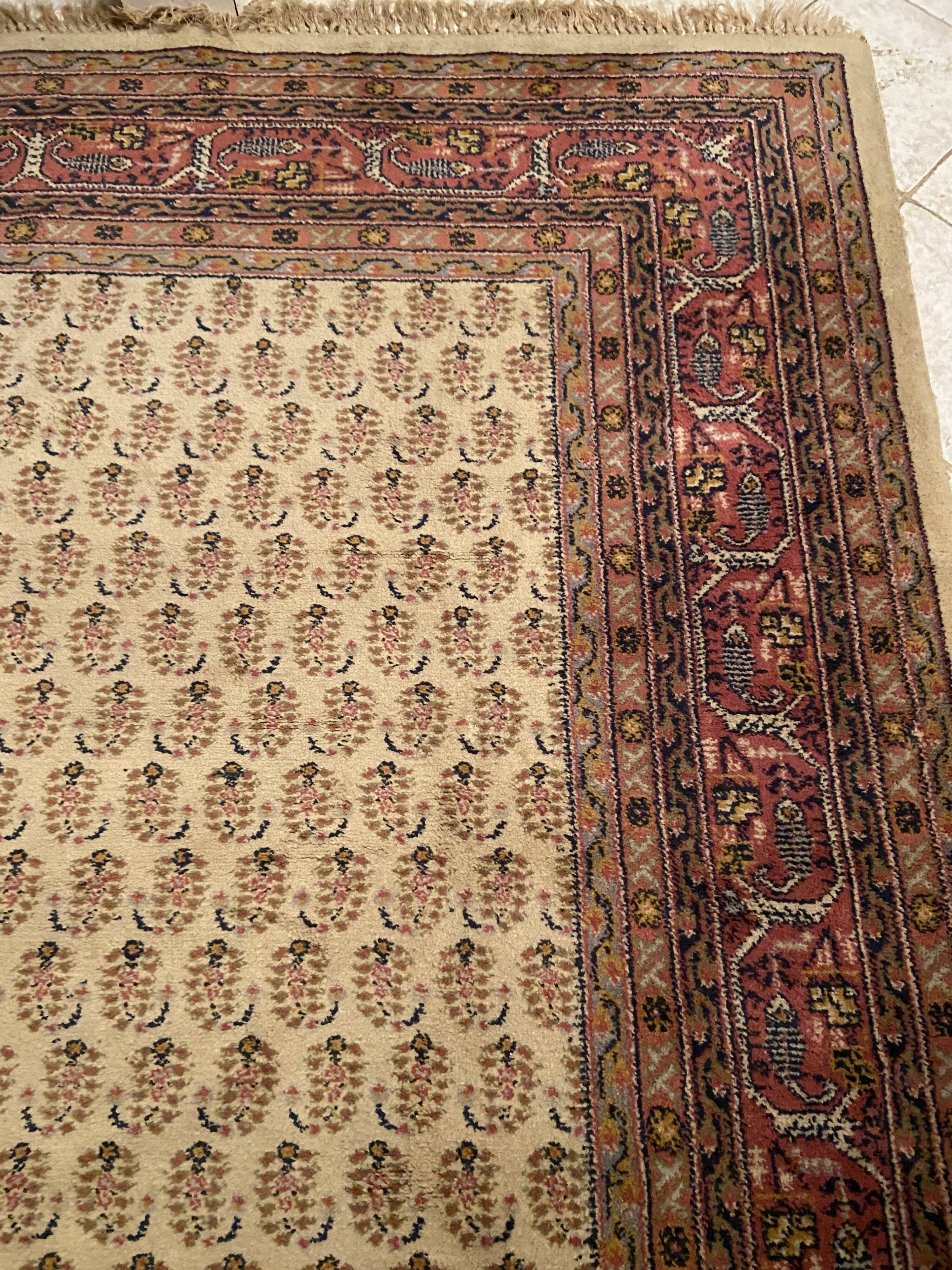 Oriental wool rug entirely handmade