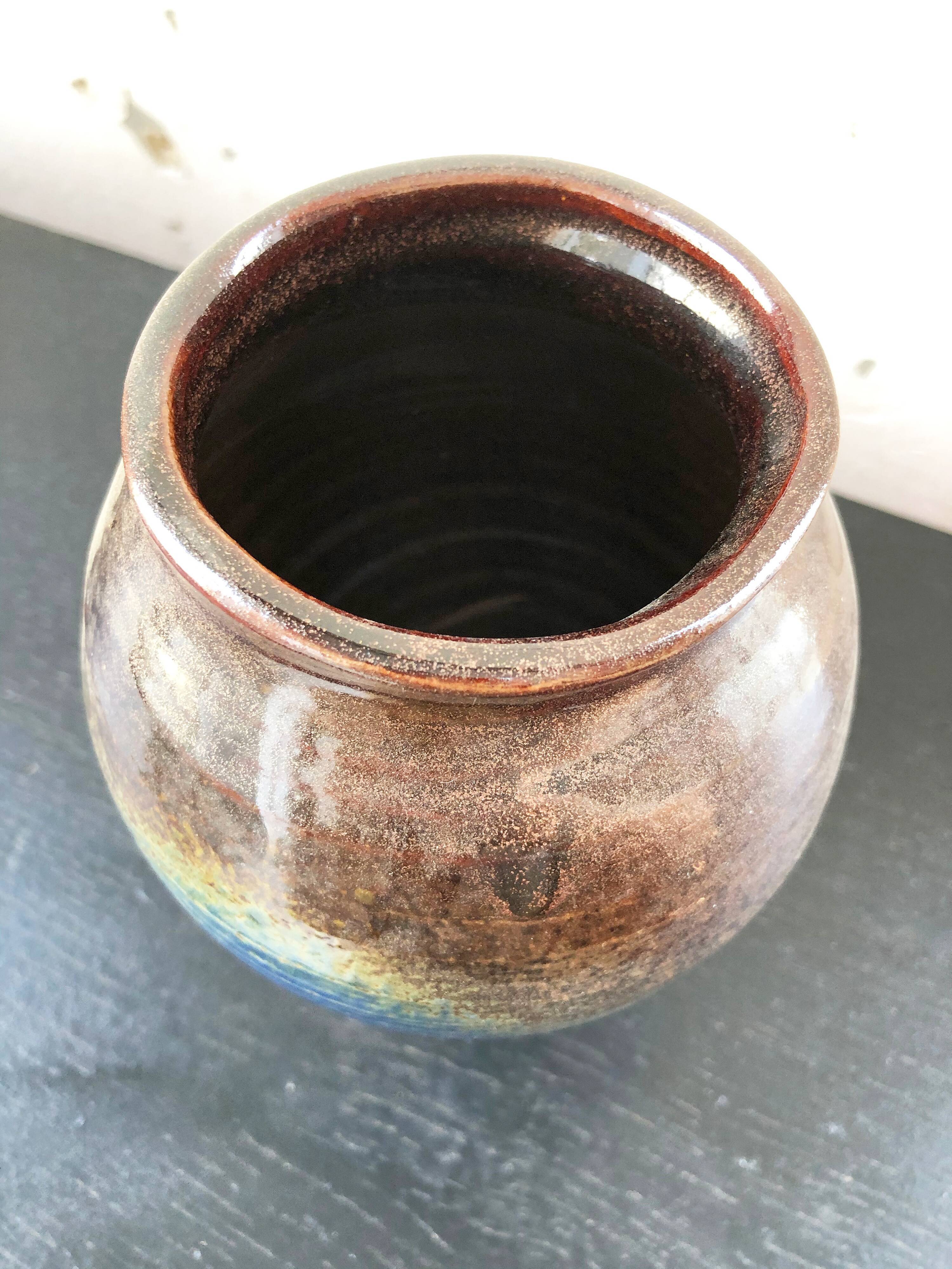 Blue-brown ceramic vase