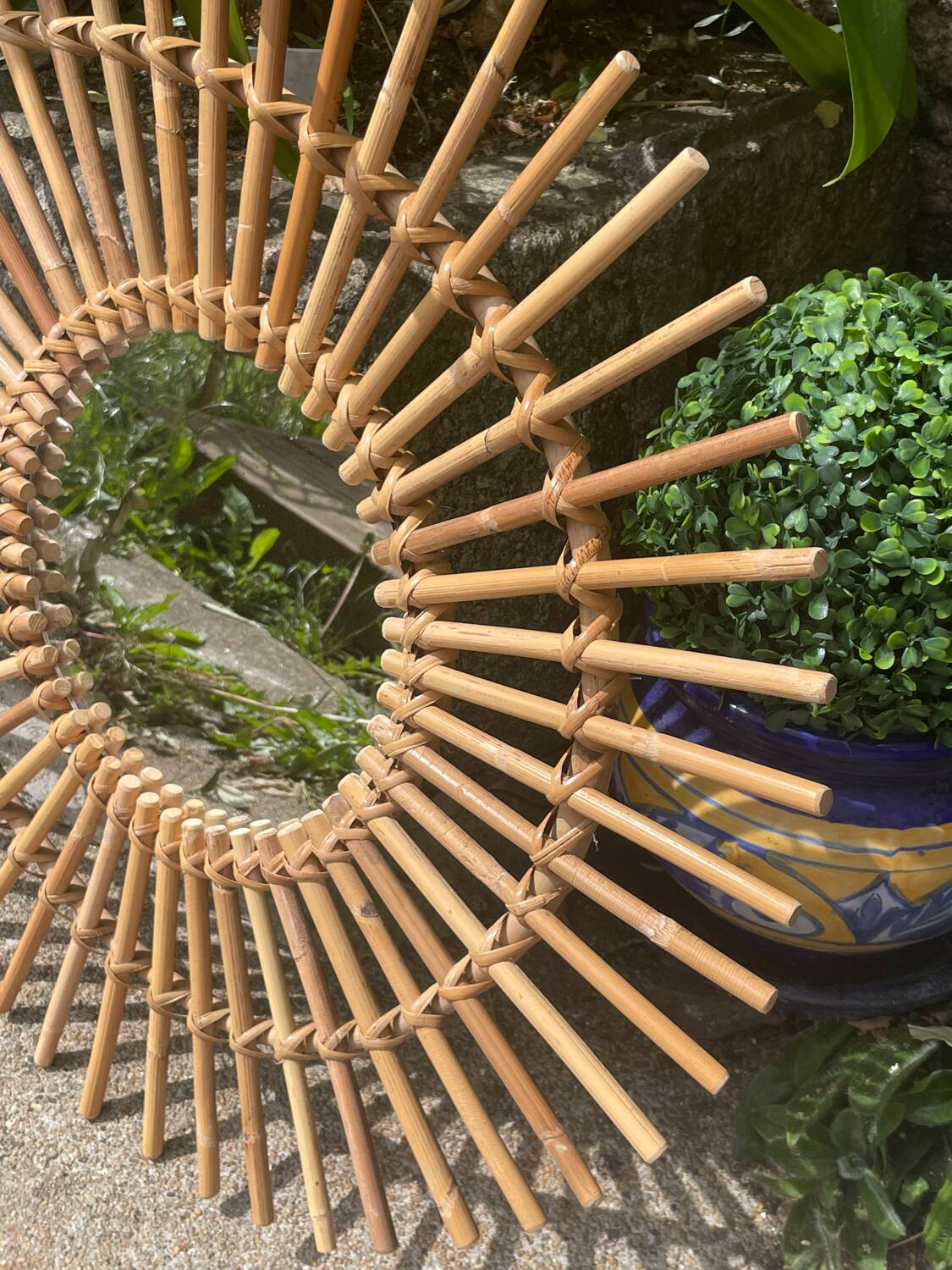 Rattan sun mirror 70'