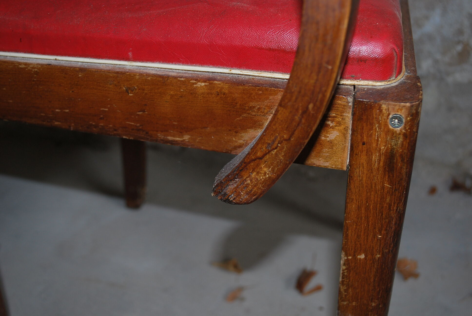 Fauteuil vintage année 40 rouge