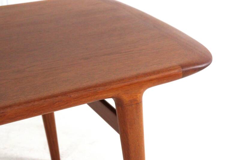 Table basse en teck danois 'Fugslev' - restaurée - bois de teck