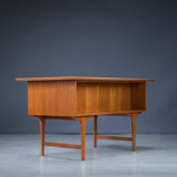 Mid-Century Teak Desk by Gunnar Nielsen for Tibergaard, Denmark, 1960s