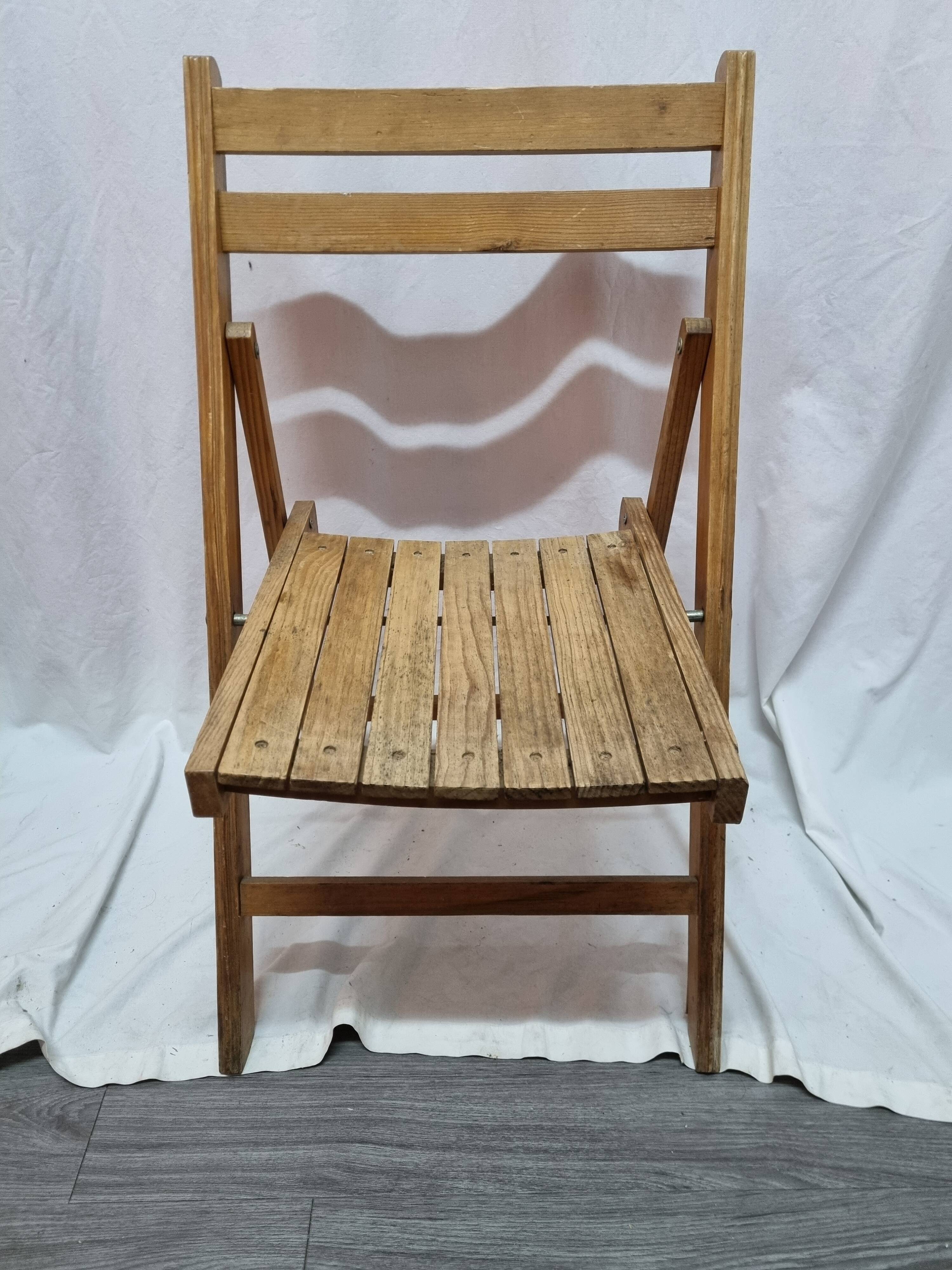 Folding chair wood 1970