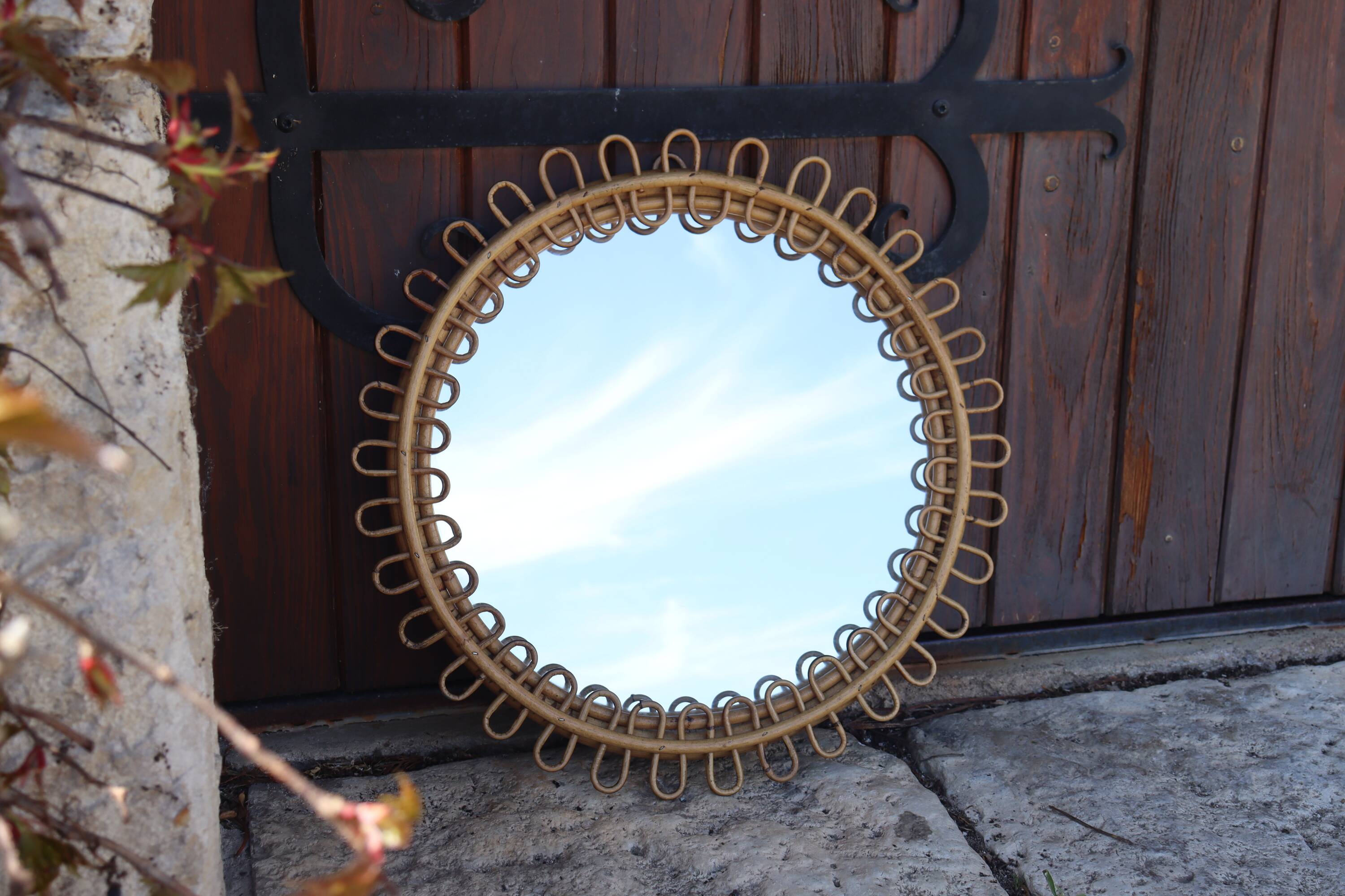 Round rattan mirror attributed to Franco Albini 1950