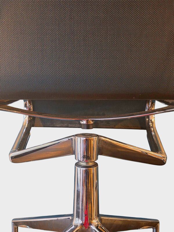 Chaise de bureau Alberto Meda pour Alias Italie, circa 1990.
