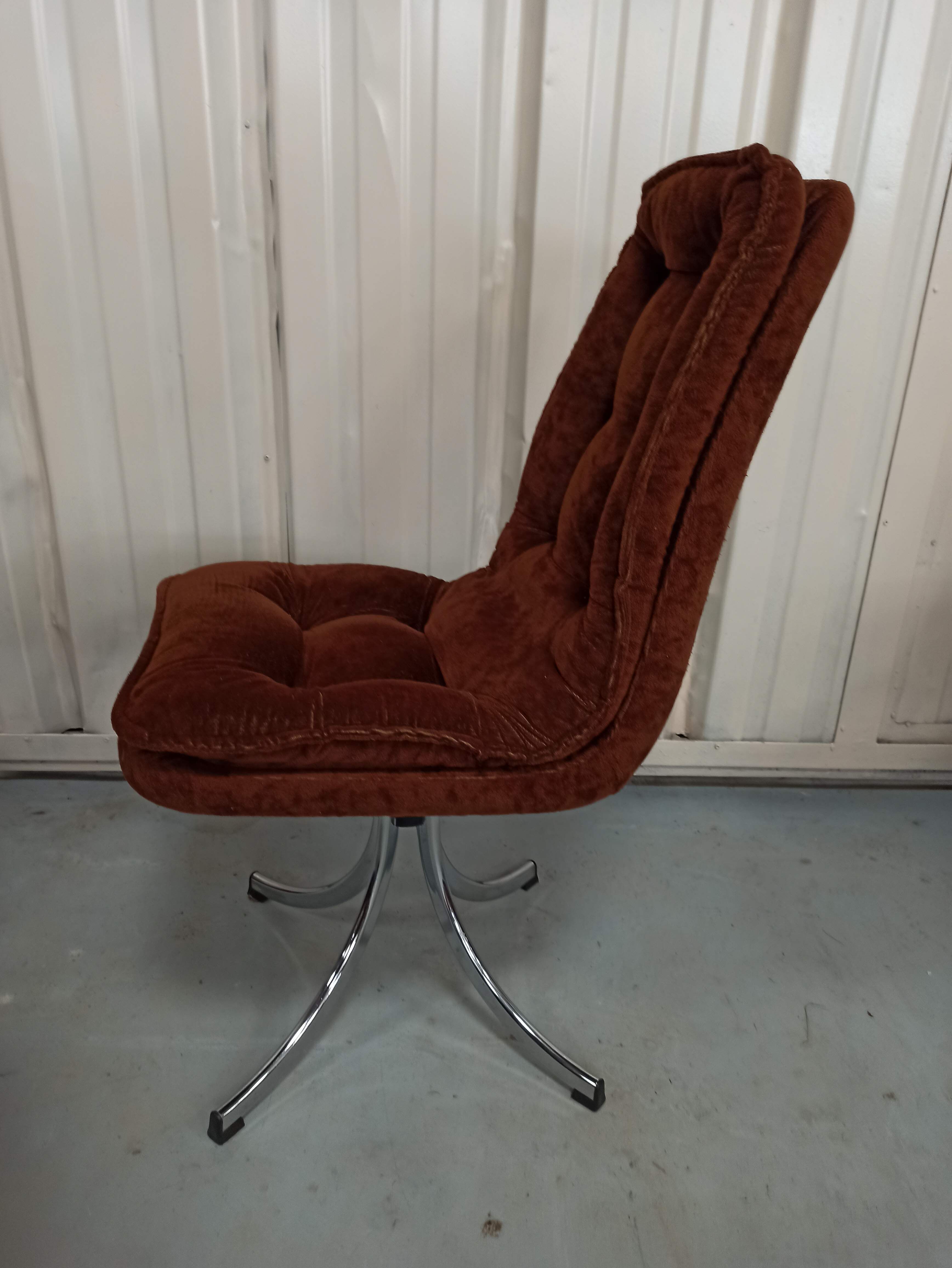 Set of 6 chrome velvet bucket chairs from the 70s