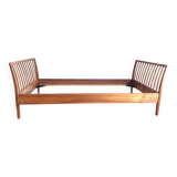 Scandinavian daybed