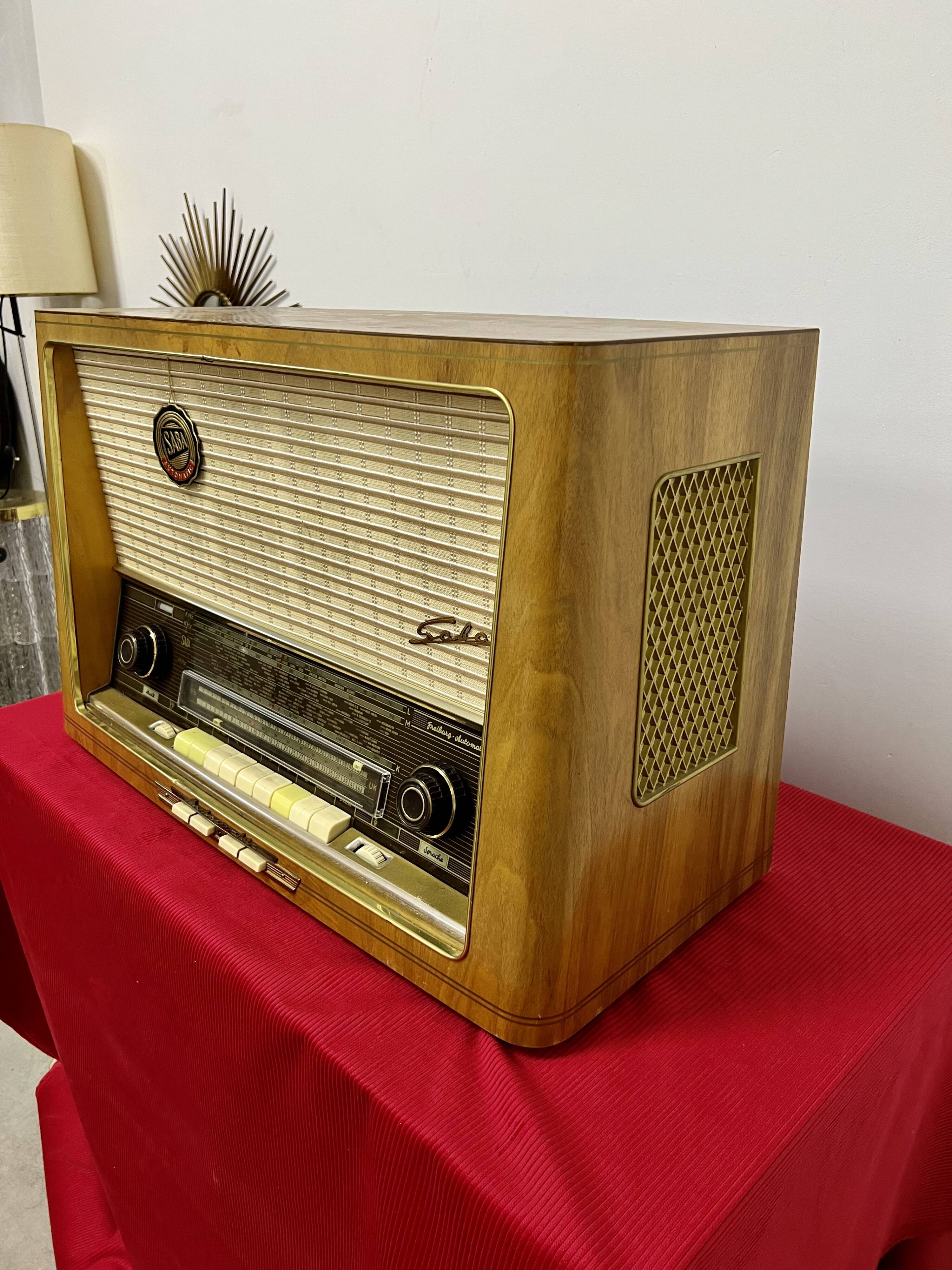 Old radio SABA Freiburg Automatic 9 years 1958 / vintage super condition