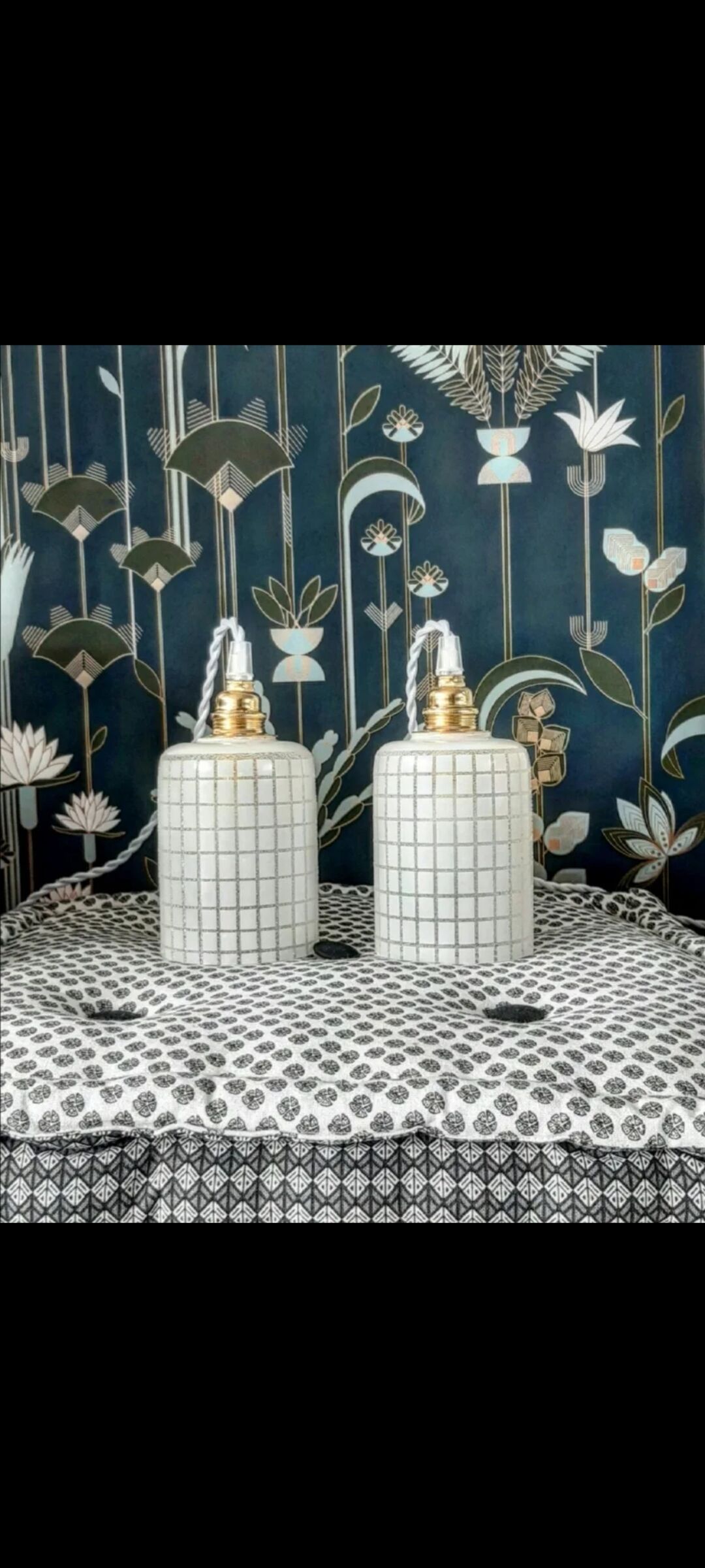 Vintage checkerboard walker