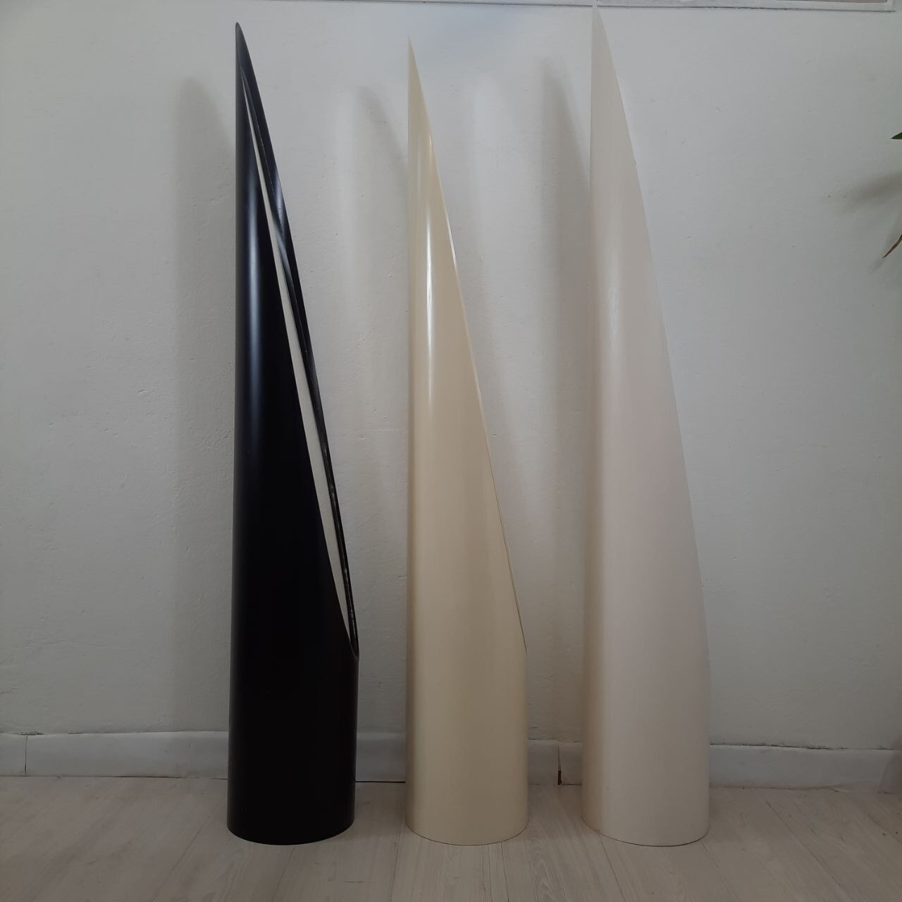 Nail mirror - lipstick - Rodolfo Bonetto - 1970s.