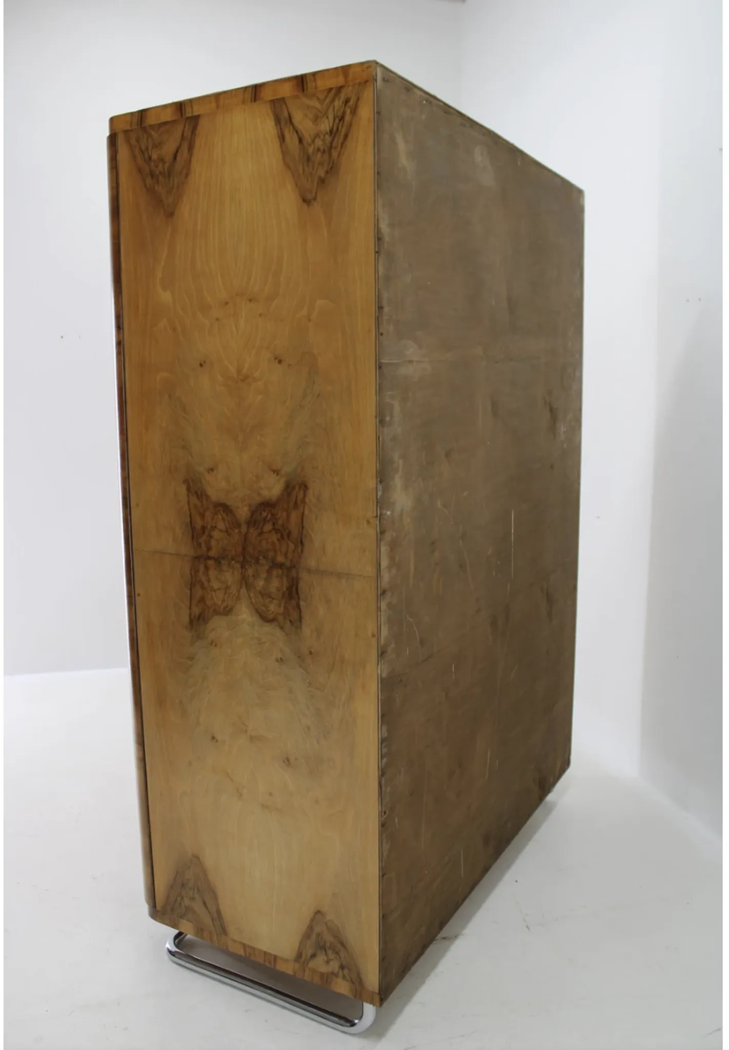 Restored Bauhaus wardrobe from the 1930s in walnut, Czechoslovakia.