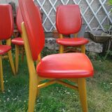 Set of 6 chairs in wood covered with red skai