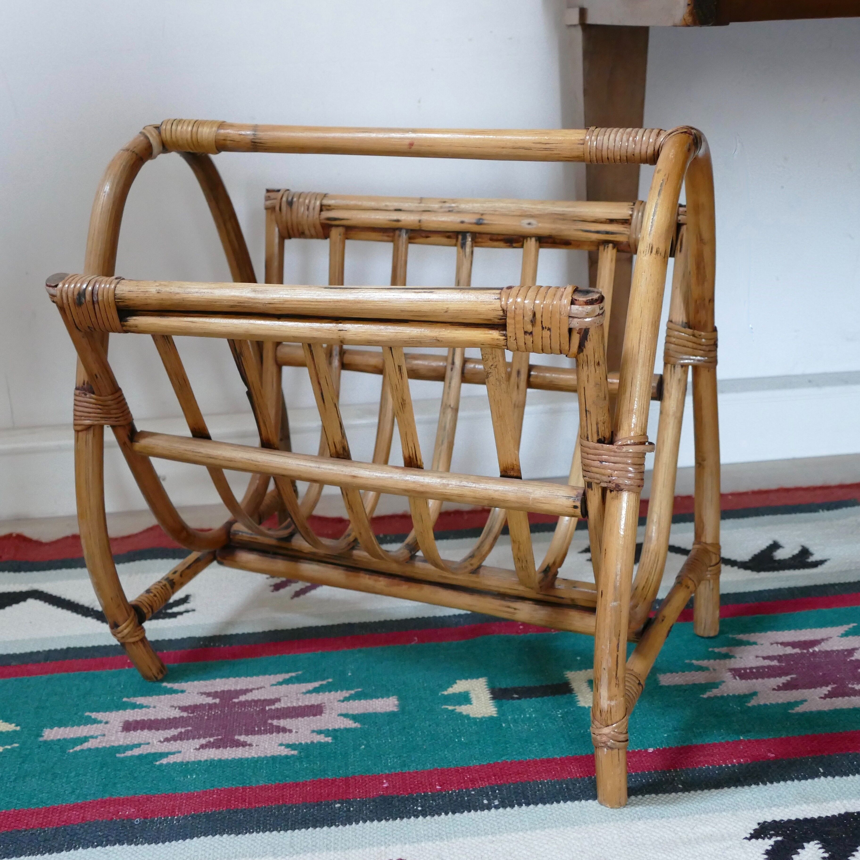 Door rattan magazines