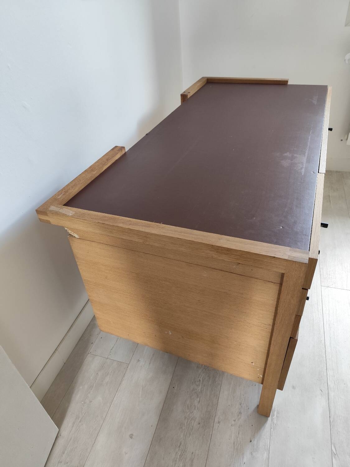 Bureau moderne habitat placage chêne