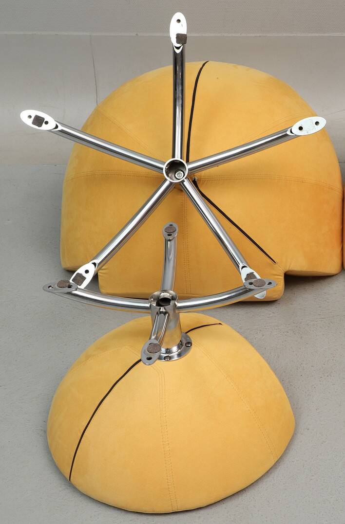 Balou armchair and footrest