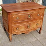 Louis XVI Louis XV period chest of drawers in walnut from the 18th century