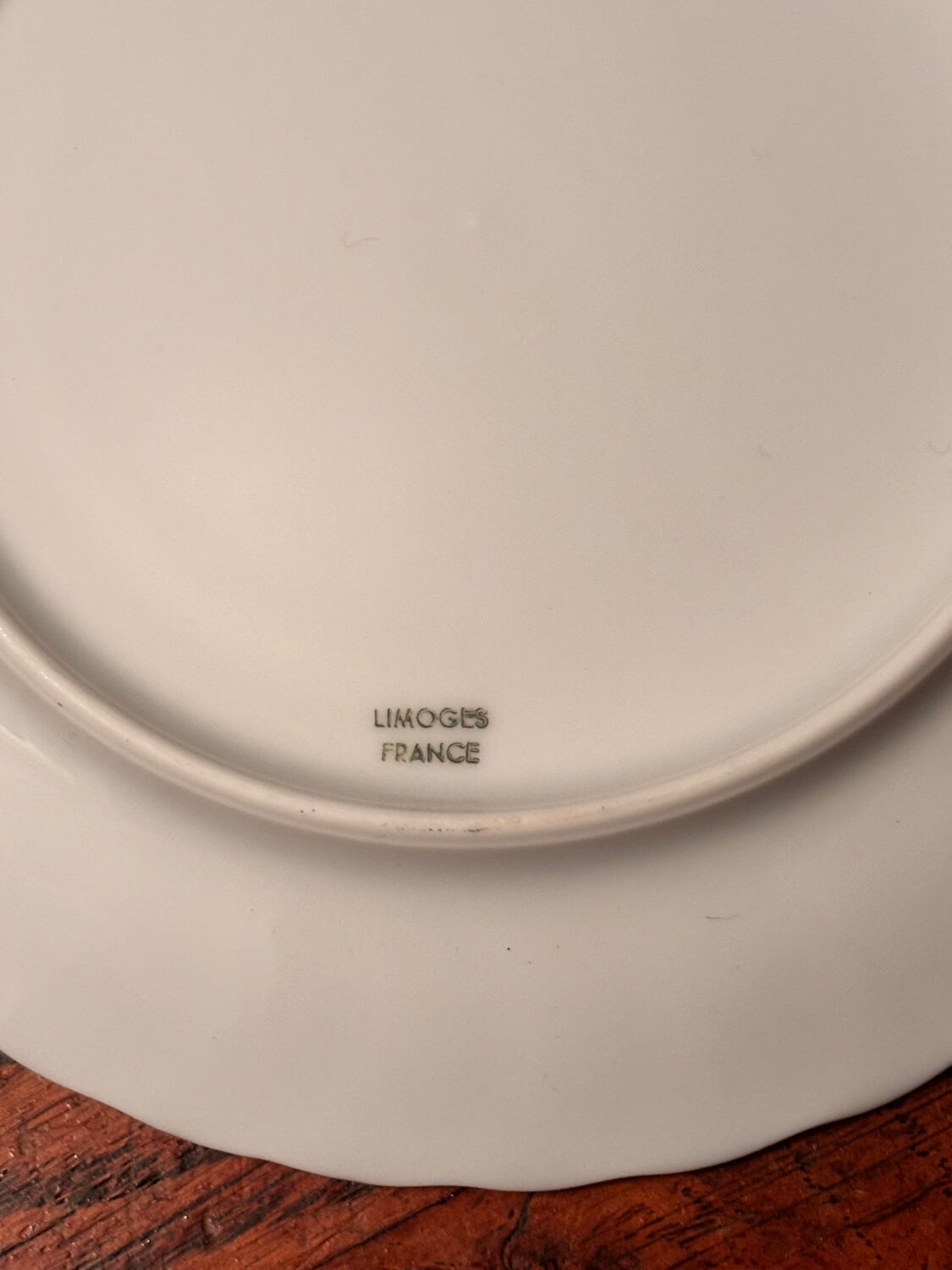 Vintage Haviland Limoges coffee service, 12 pieces in excellent condition.