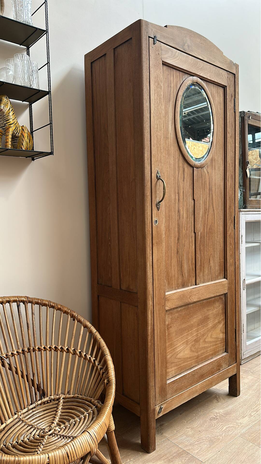 Petite armoire ancienne