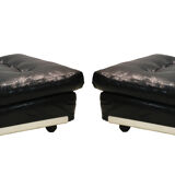 Amanta armchairs in imitation leather by Mario Bellini for B & B Italia