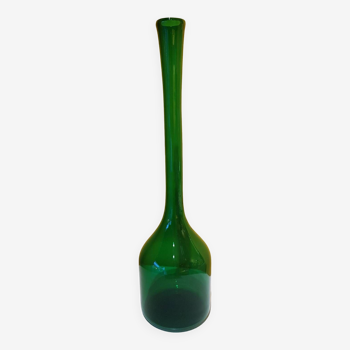 Vase vert verre soufflé années 1950
