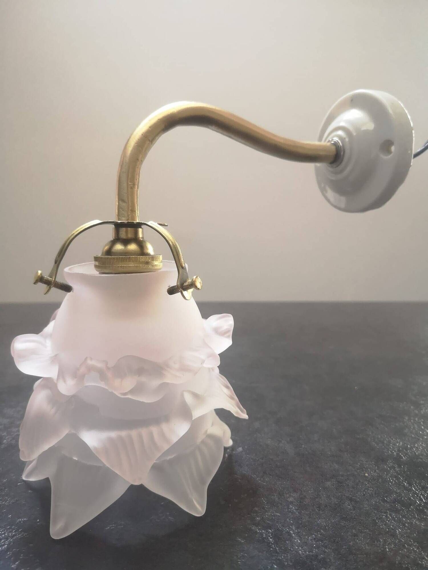Porcelain and glass paste wall lamp 1930