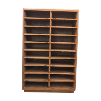 Locker cabinet