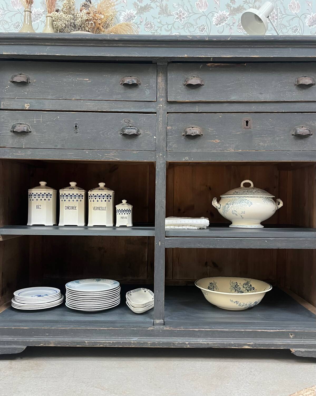 Large patinated trade furniture (renovated)