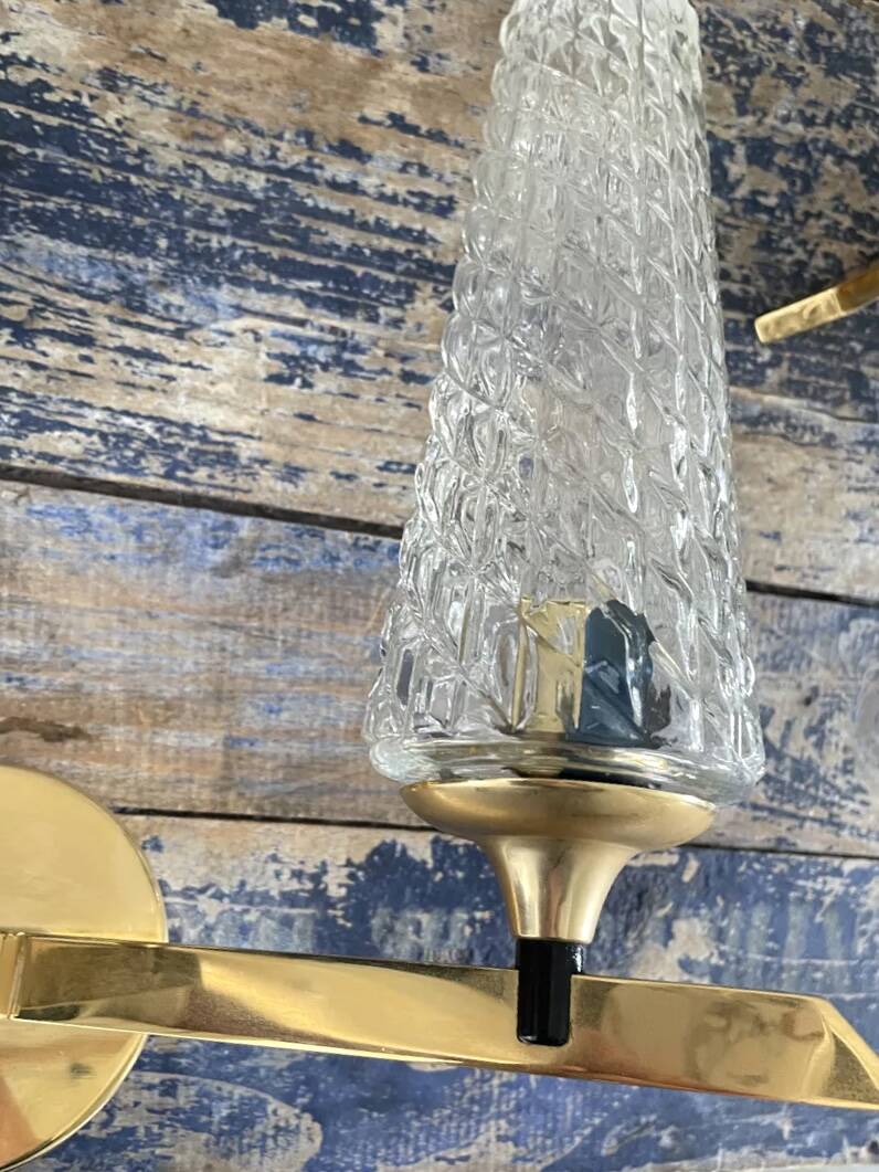 Paire d’appliques doubles dorées