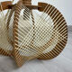 Suspension scandinave en bois et fils