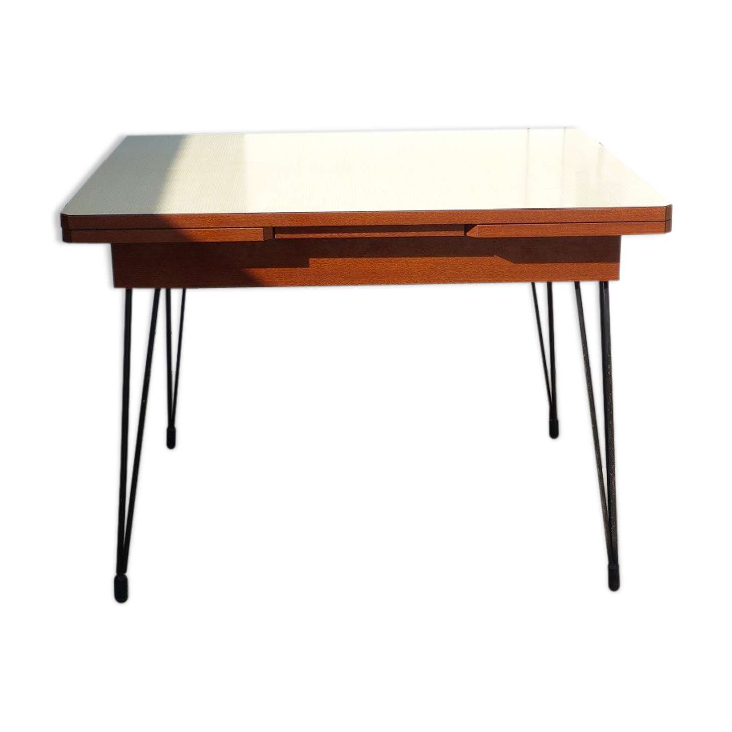 Feet Eiffel of 1950s formica table