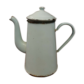 Cafetière en tôle émaillée