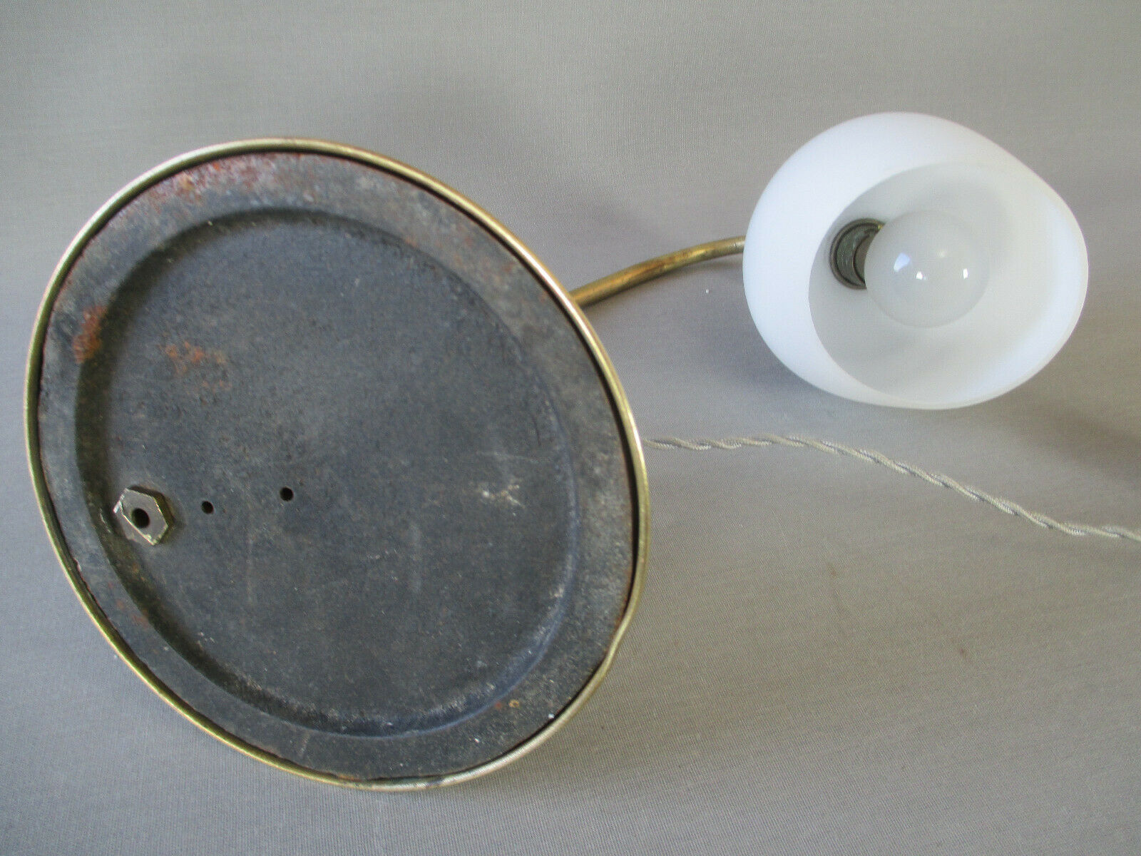 Old desk lamp brass tulip opaline