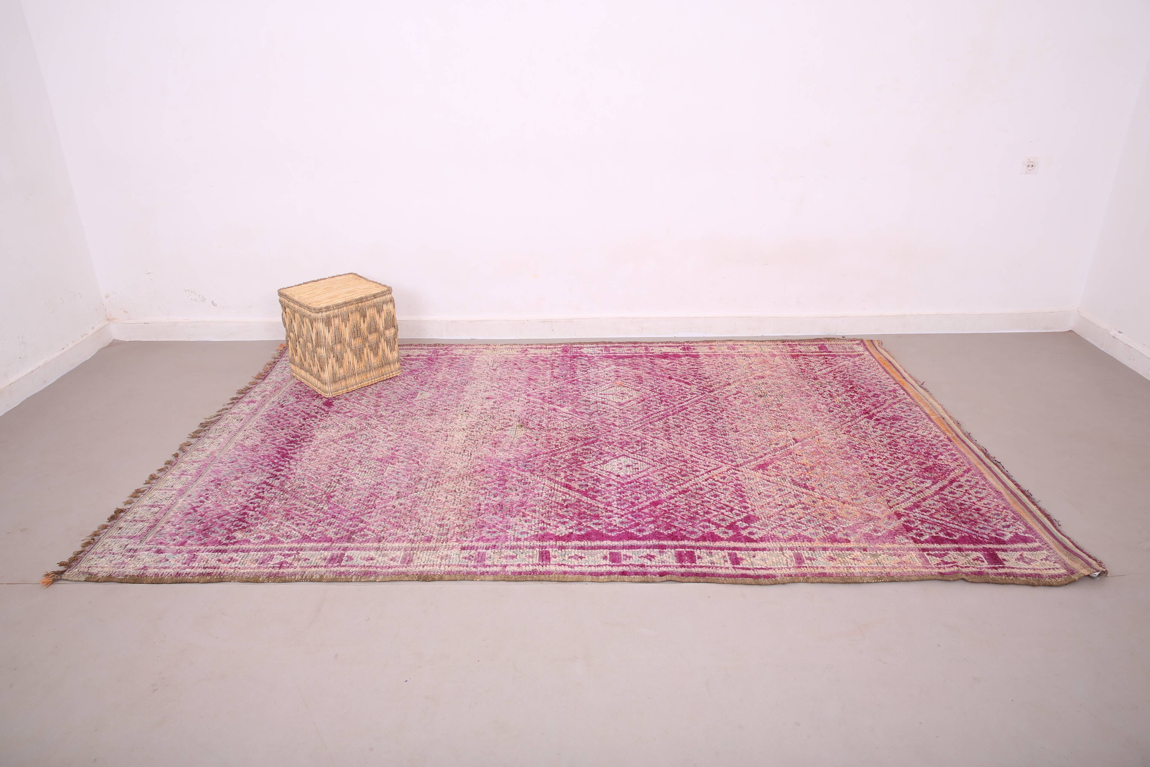 Purple Vintage Moroccan Rug 184 x 294 cm - Handmade Berber Rug - Wool Rug