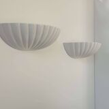 Pair of vintage shell wall lights, white porcelain, France 1970