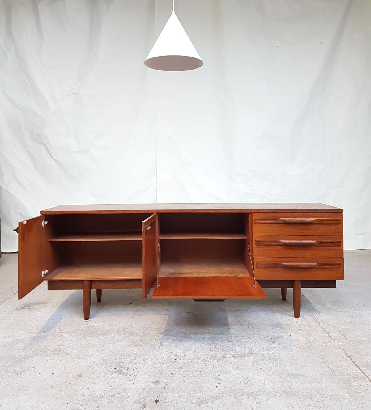 Teak sideboard, 70s