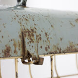 Industrial metal pendant bunker light