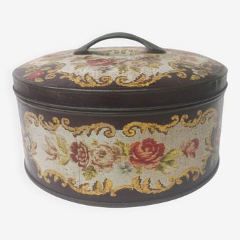 Old biscuit tin/candy