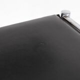 Set of 6 chrome and leather chairs