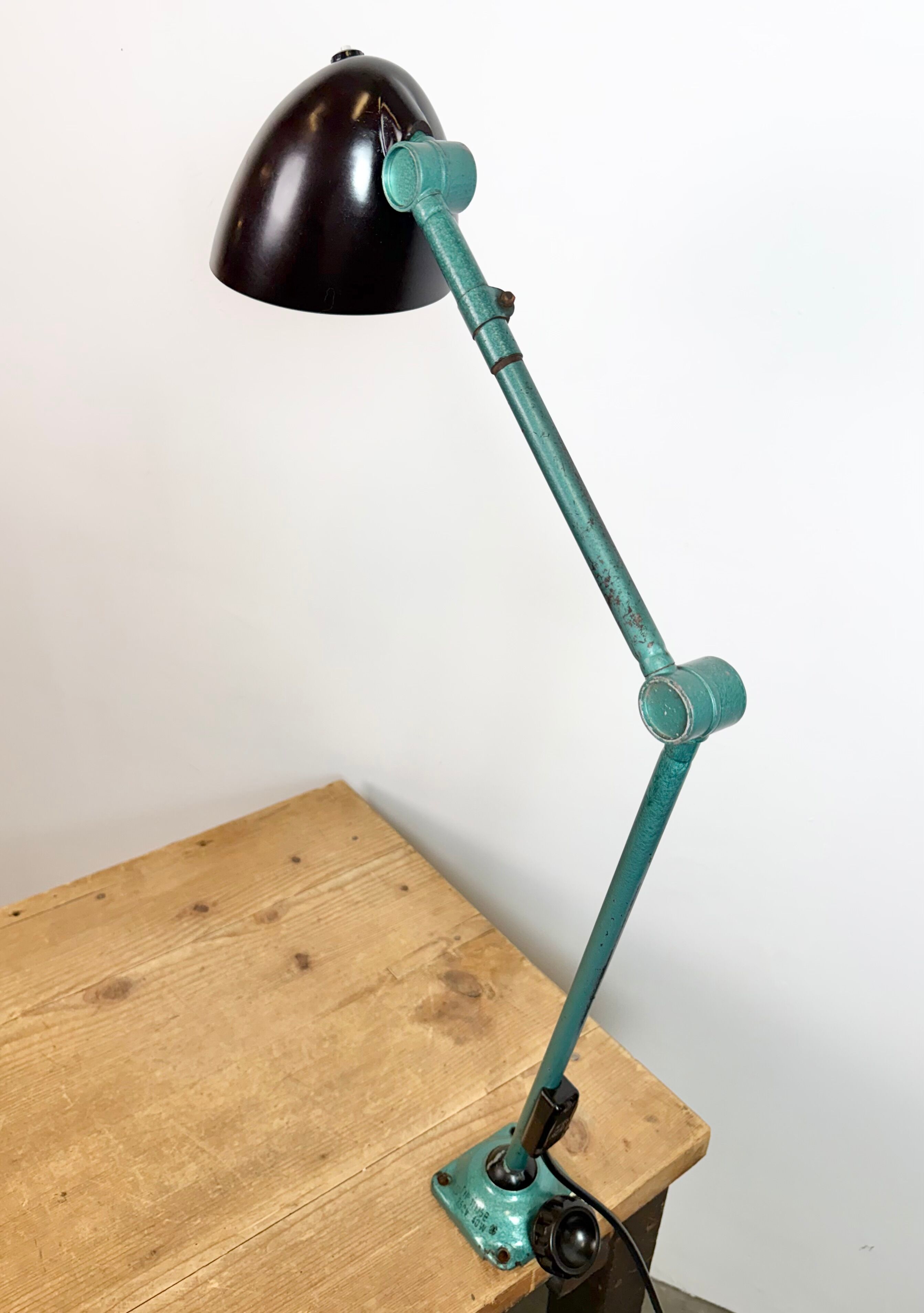 Large Green Industrial Workshop Table Lamp, 1960s