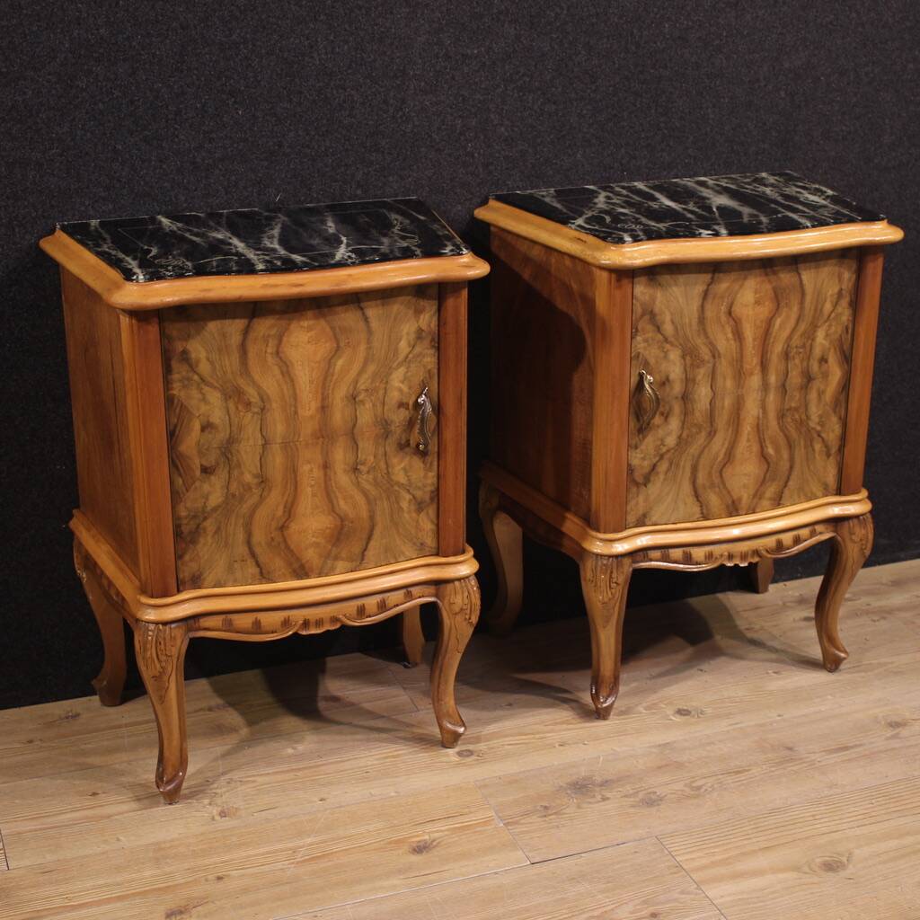 Paire de tables de chevet italiennes du 20e siècle